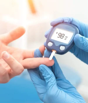 Doctor checking blood sugar level